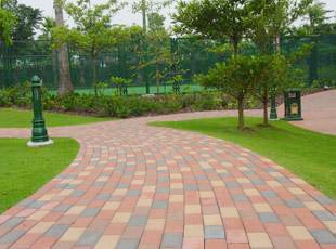 雙龍水泥制品有限公司與新時(shí)代發(fā)展同行，共建美麗城市